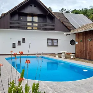 Tia Marli Casa de Férias