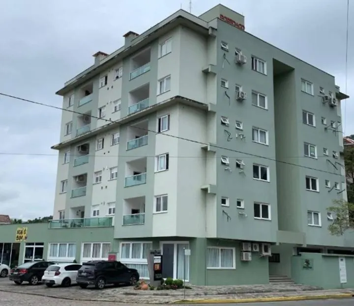 Apartamento Familiar No Centro De Pomerode. Brasil